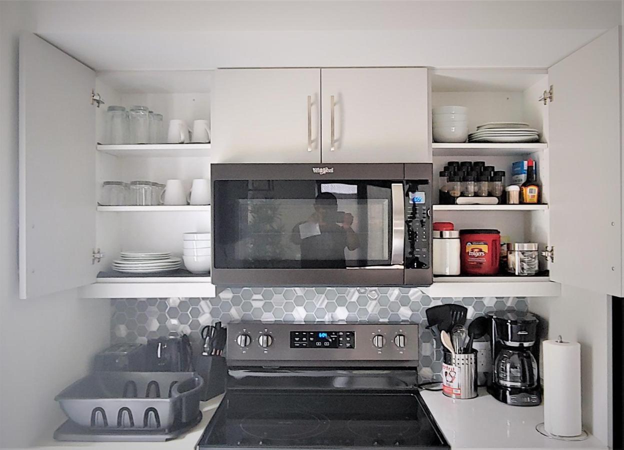 וויניפג Serene 2 Bedroom Condo With Balcony And Lakeview מראה חיצוני תמונה